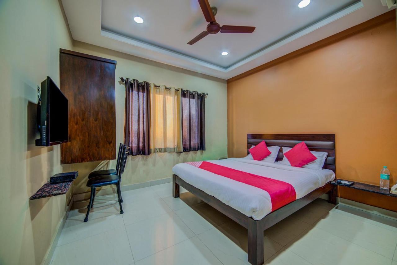 Hotel Celestee Grand Hyderabad Exterior foto