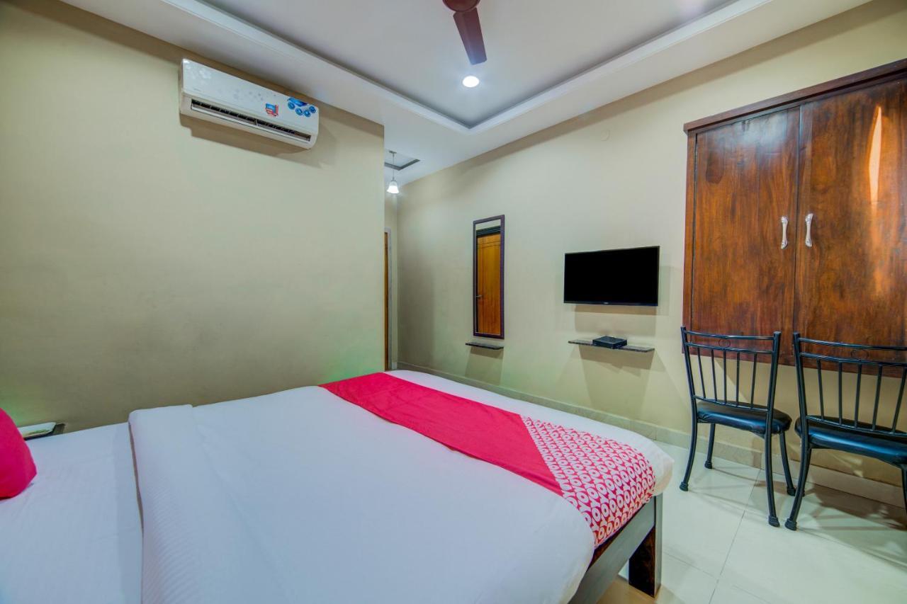 Hotel Celestee Grand Hyderabad Exterior foto